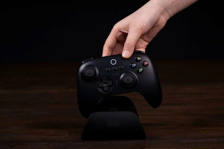 Elevate Your Gameplay with the Right Gaming Control